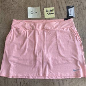 Nike Women's Golf Skorts Size XL